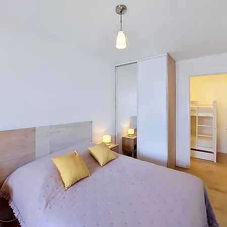 Du Port-6 By Interhome *